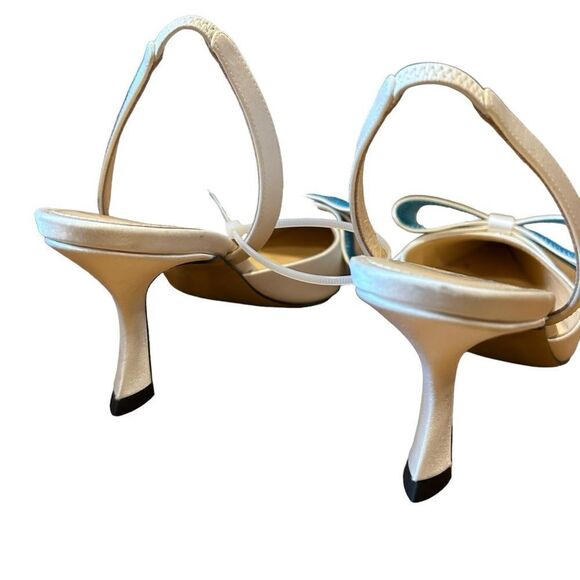 MACH & MACH La Cadeau Bow Pointed Toe Slingback Pump in White (Blue Crystals) - Picture 7 of 9